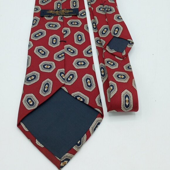 Brooks Brothers Tie 59"L - Picture 6 of 9